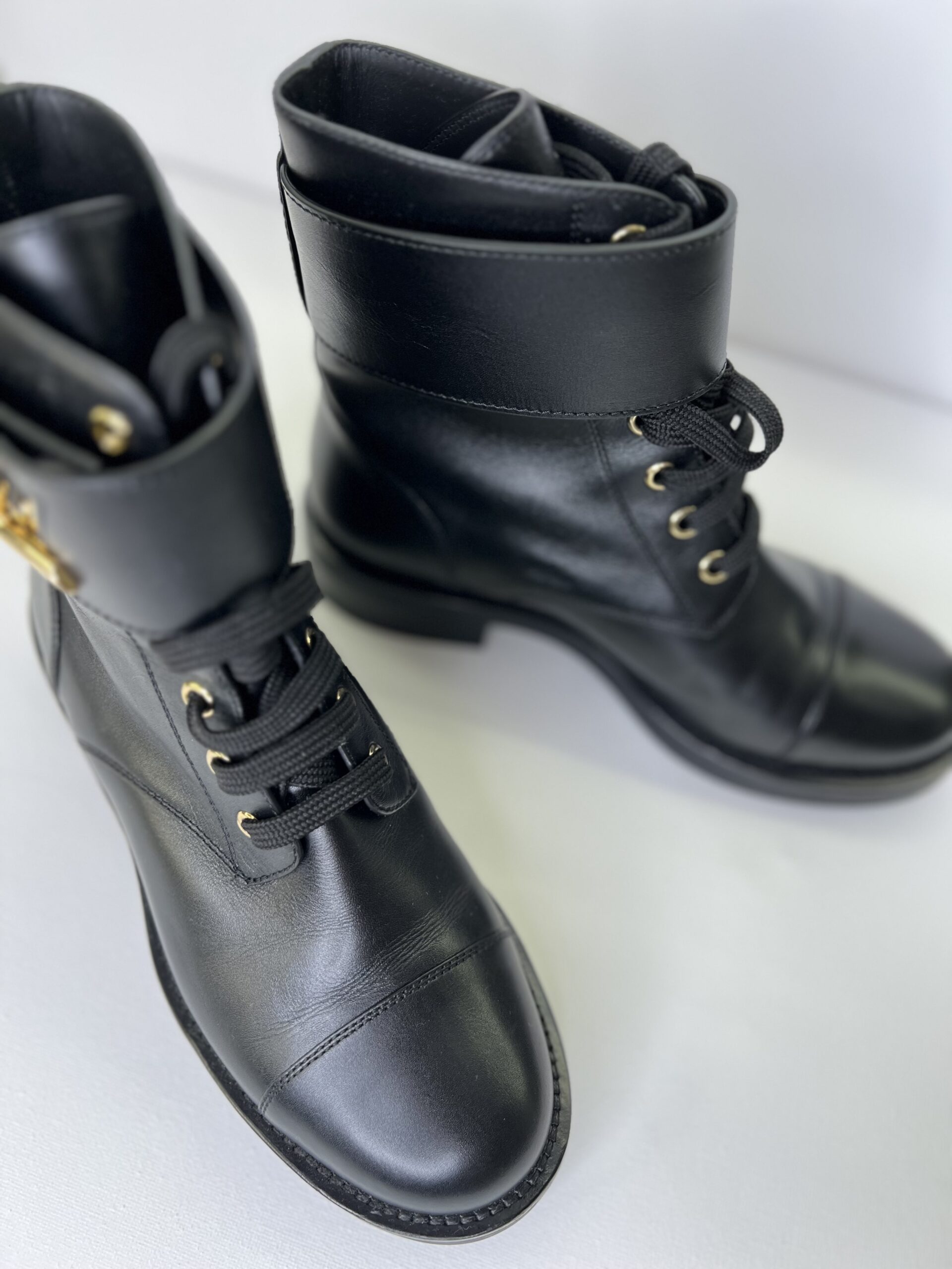 Louis Vuitton Wonderland Ranger Boots – Lux Edition Au