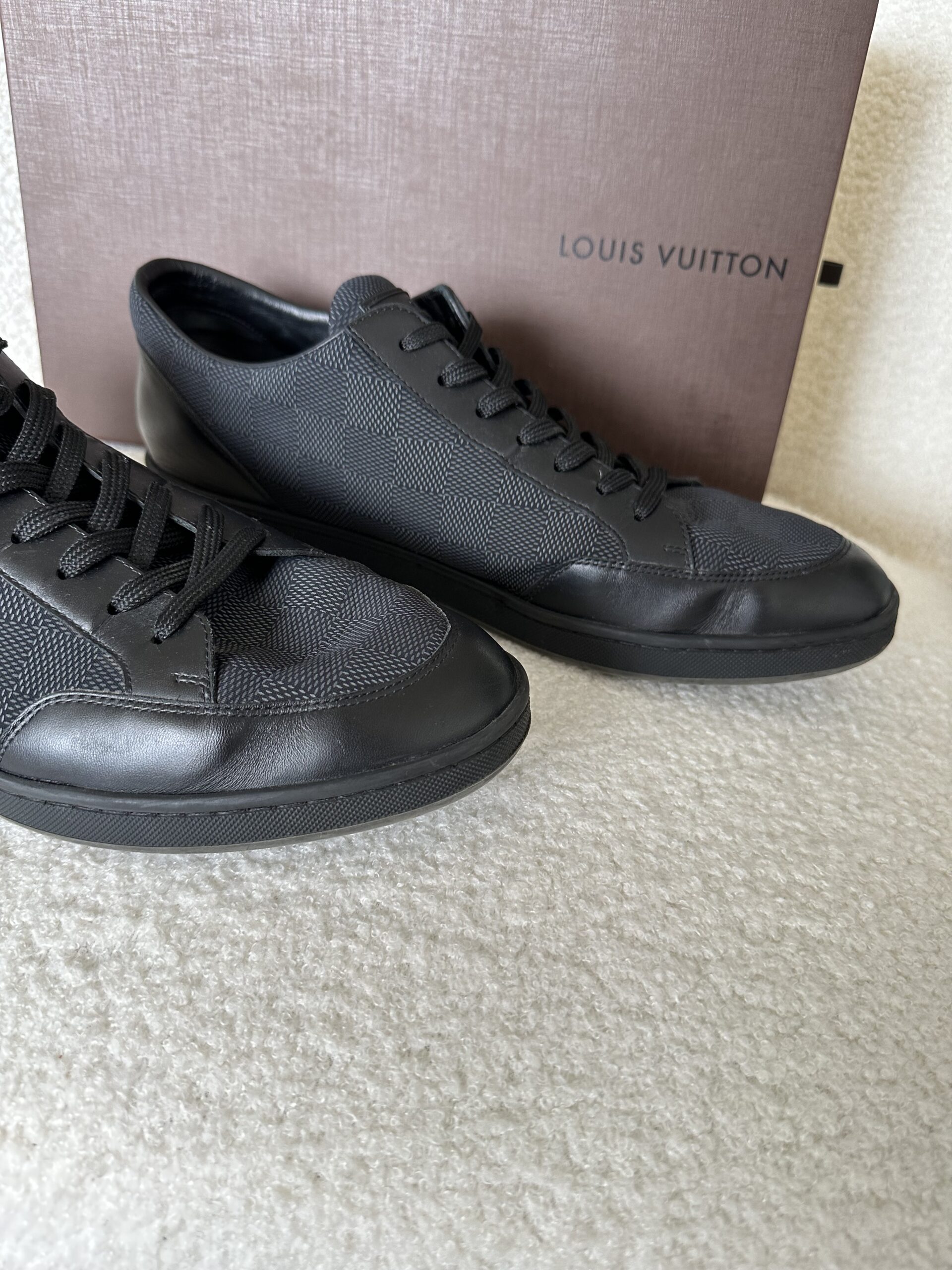 Louis Vuitton Sneakers – Lux Edition Au